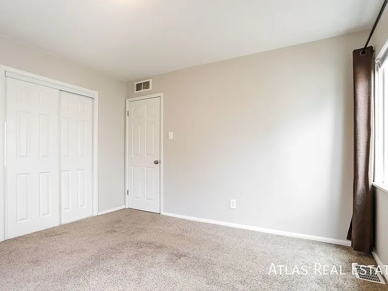 2920 S Glencoe St — Photo 11
