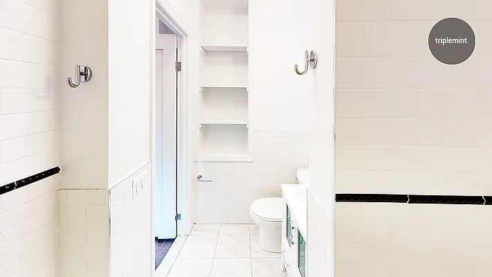 Rented by Triplemint | media 23