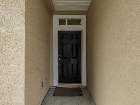 3rd image of 514 Hopewell Dr
