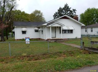 618 Ledford St, Weaver, AL 36277