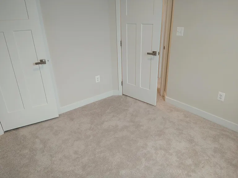2031 Landon Ln — Photo 19