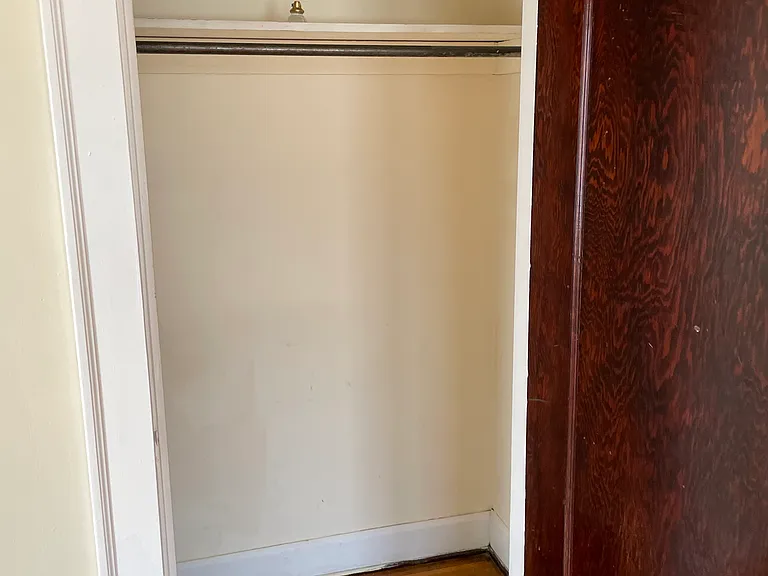 4052 N Central Ave — Photo 32