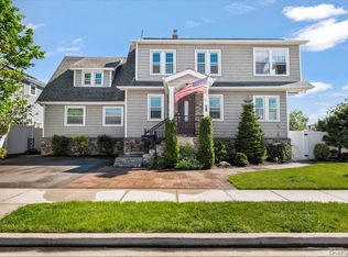 2968 Islip Court, Wantagh, NY 11793