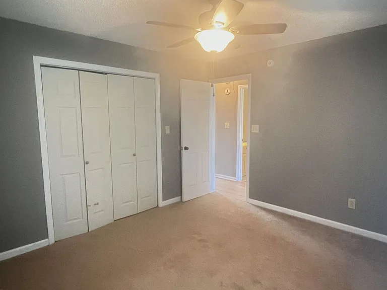 113 Saddlehorn Dr — Photo 16