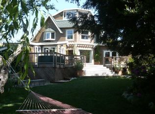 38 Mountain View Ave, Mill Valley, CA 94941