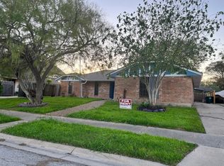 1001 Egyptian Dr, Corpus Christi, TX 78412