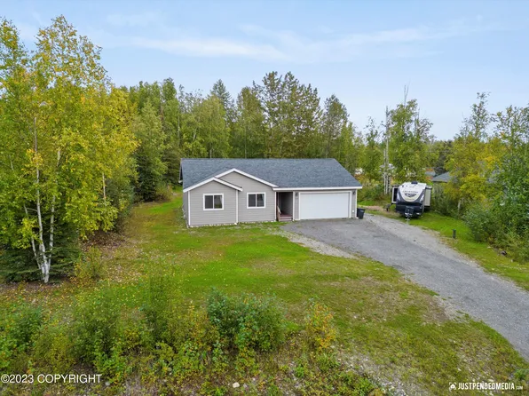 1165 N Sun School Cir, Wasilla, AK 99623