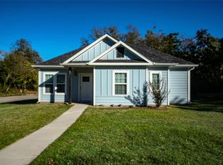 231 W Bond St, Denison, TX 75020