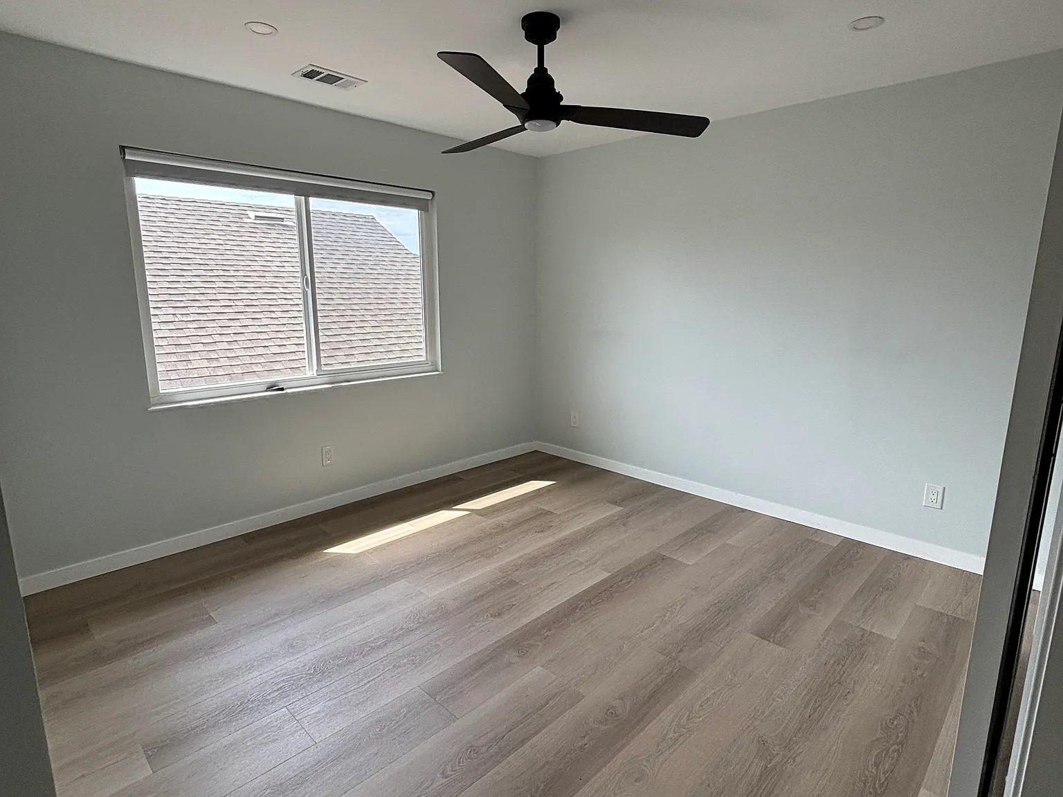 2 bed, 800 sqft, $2,495 — Photo 3