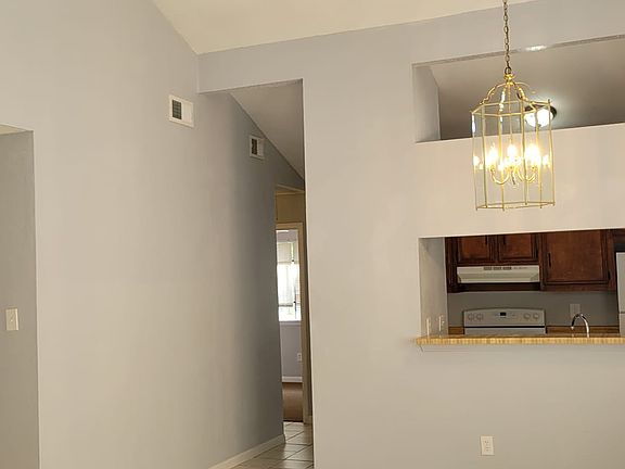 4th image of 3339 Brookston St