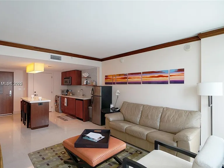 6801 Collins Ave #710 — Photo 6