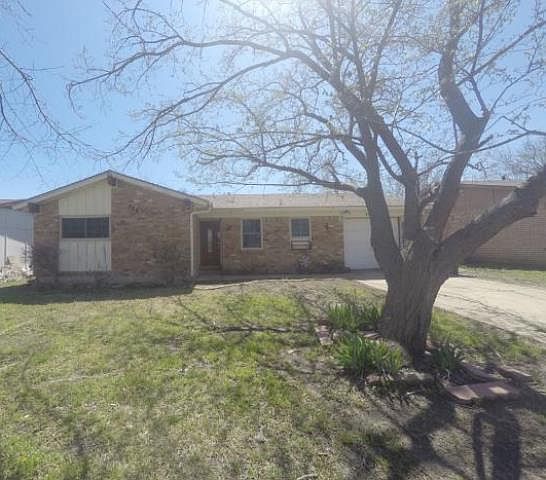 1st image of 308 Duncan Way