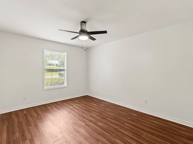 44 Griffith Rd #2 — Photo 12