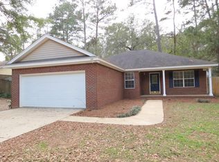 1898 Folkstone Rd, Tallahassee, FL 32312