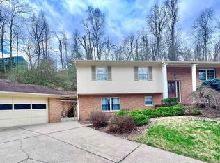 106 Belmont Dr, Huntington, WV 25705