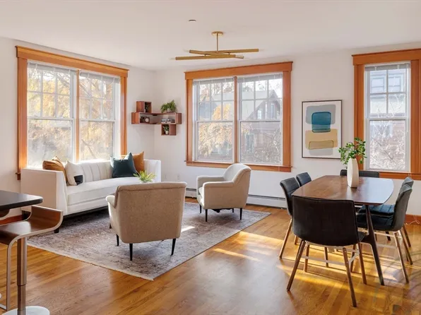 432 Norfolk St APT 3J, Somerville, MA 02143