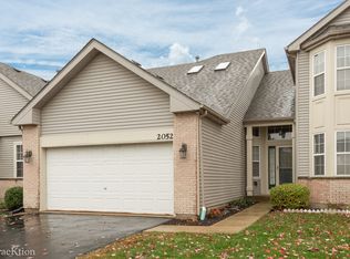 2052 Tamahawk Ln, Naperville, IL 60564