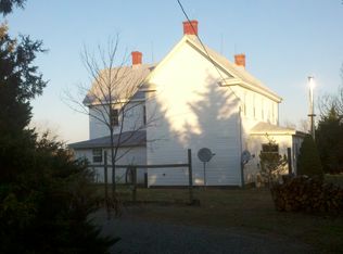 845 Peirces Rd, Lancaster, VA 22503