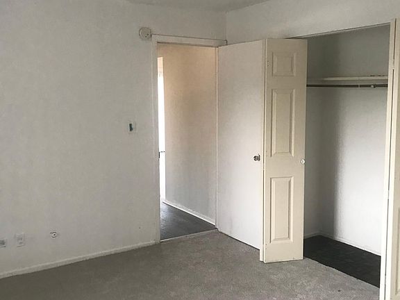 3rd image of 1426 E Ports O Call Dr APT 1N