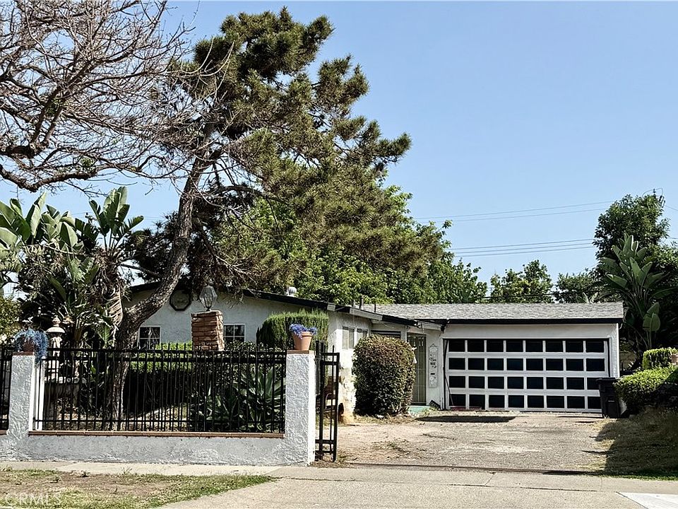 1st image of 2205 W 9th St