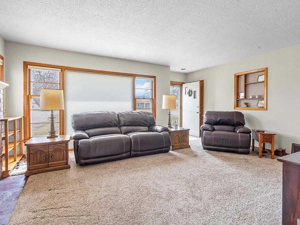 6425 Lafayette Rd, Raymond, IA 50667 | Zillow