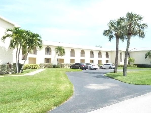 1860 Robalo Dr APT 105A