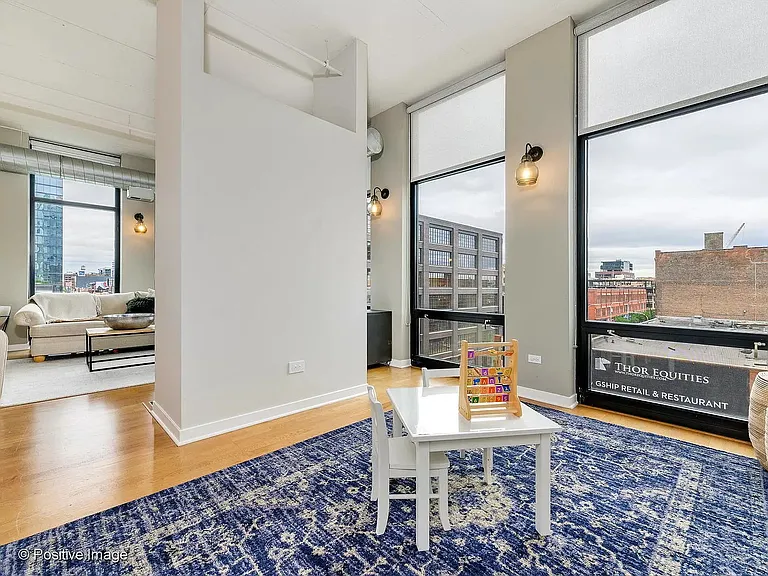 740 W Fulton St #502 — Photo 9
