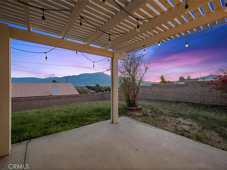 67619 Tunitas Rd — Photo 22
