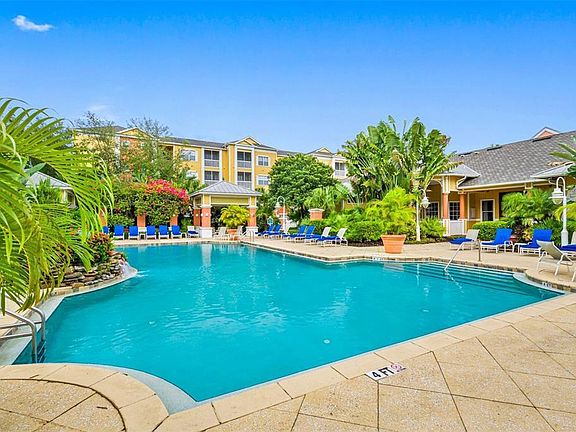 3rd image of 4207 S Dale Mabry Hwy Unit 2405