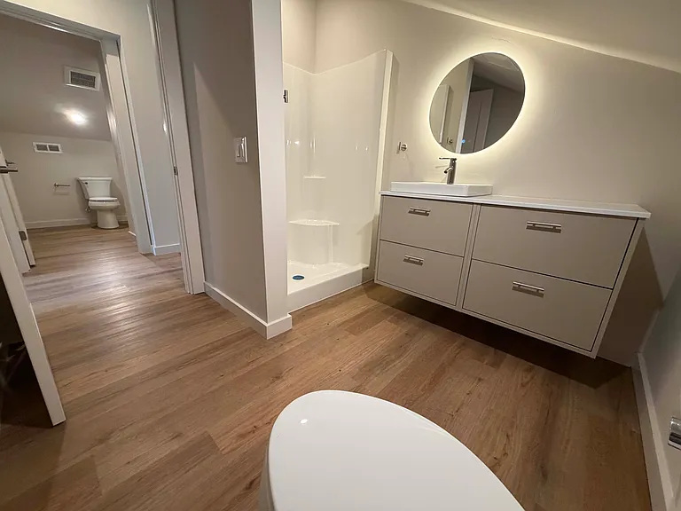 20 W 3rd St #3 — Photo 19