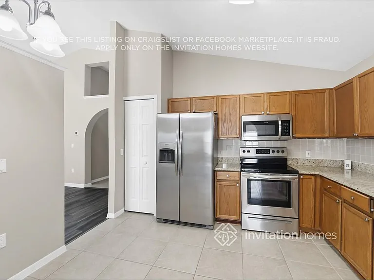 10210 Merrimac Manor Dr — Photo 7