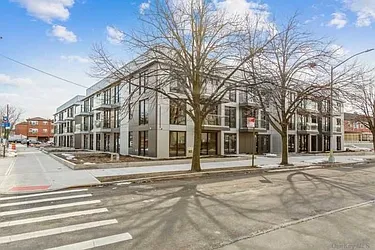 153-52 76 Road in Kew Gardens Hills