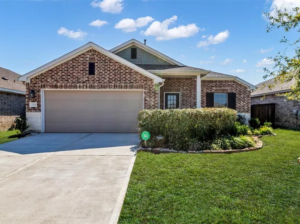 2214 Brickfielder Ln, Baytown, TX 77523