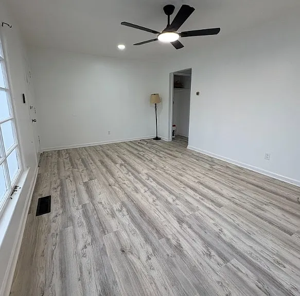 12212 Summerland Ave — Photo 1