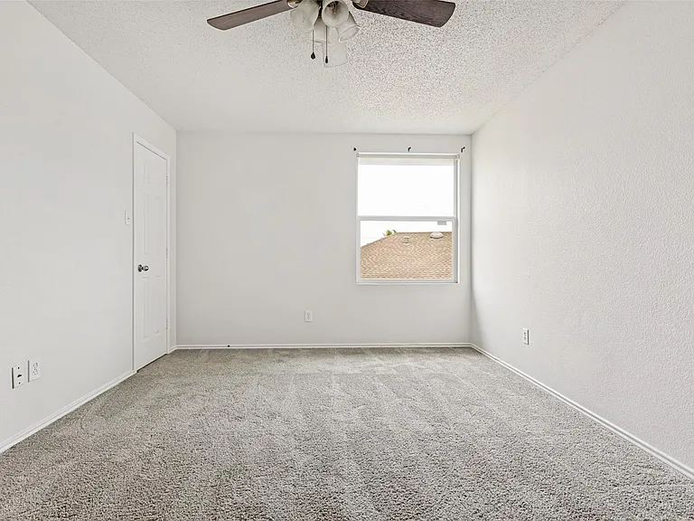 603 Cottondale Ln — Photo 10