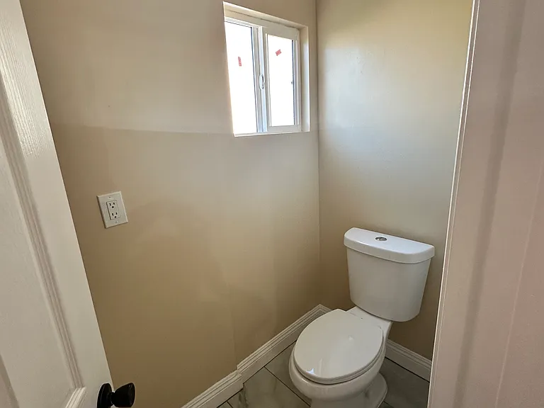 11829 Morning Ave — Photo 4