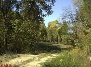 9 Fox Creek Ln, Pacific, MO 63055