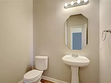 702 Hatton Hill Ln — Photo 11