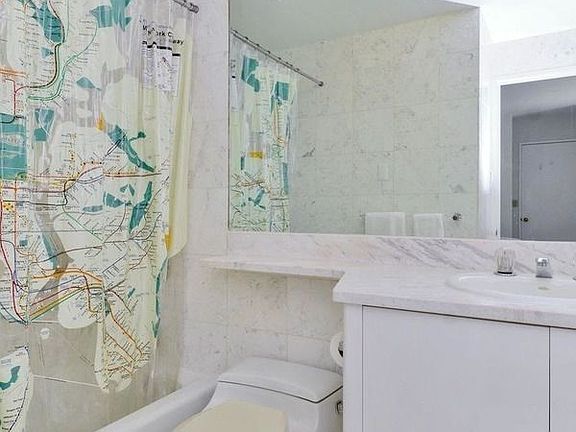 3rd image of 106 Central Park S APT 29C