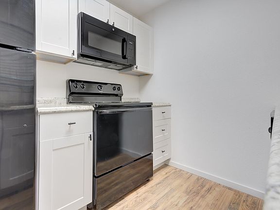 2nd image of 200 E Mitcham St #204