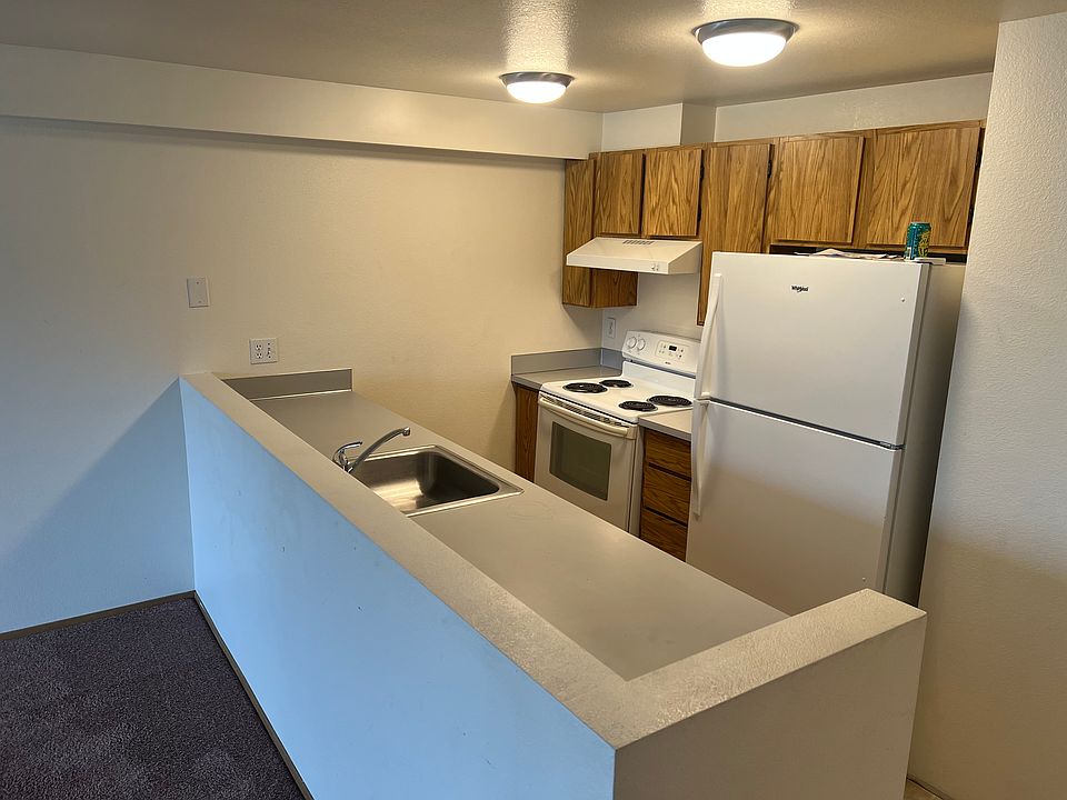 1st image of 11314 25th Ave NE APT 207