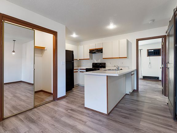 5th image of 550 Braund St APT 3