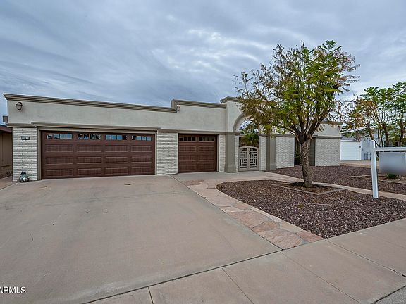 2nd image of 16410 N MEADOW PARK Drive