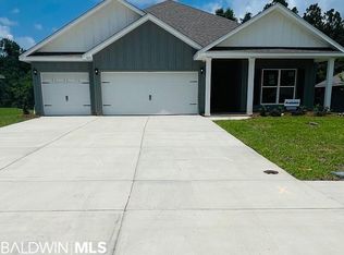668 Calibre St, Fairhope, AL 36532
