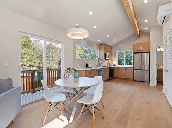 5442 21st Avenue SW, Seattle, WA 98106