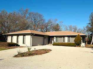 3054 E Hickory Ln, Crete, IL 60417