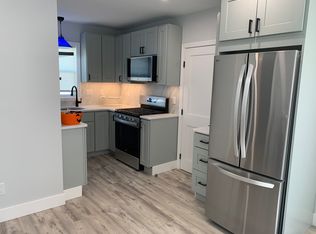 172 Nashua St #2, Fall River, MA 02721