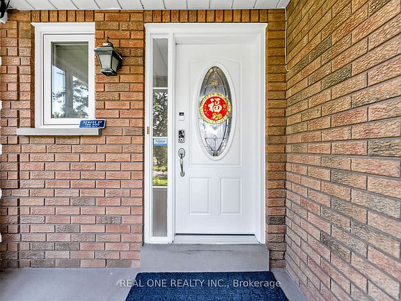 3rd image of 5849 Chorley Pl