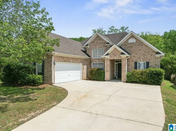 2416 Forest Lakes Ln, Sterrett, AL 35147