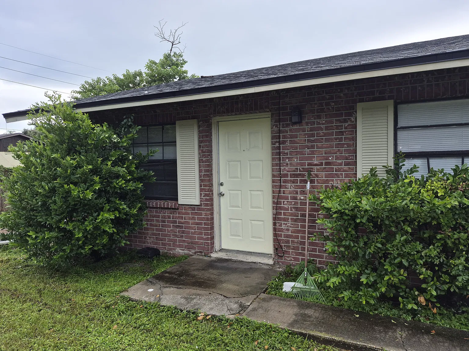 2 bed, 909 sqft, $1,650 — Photo 1
